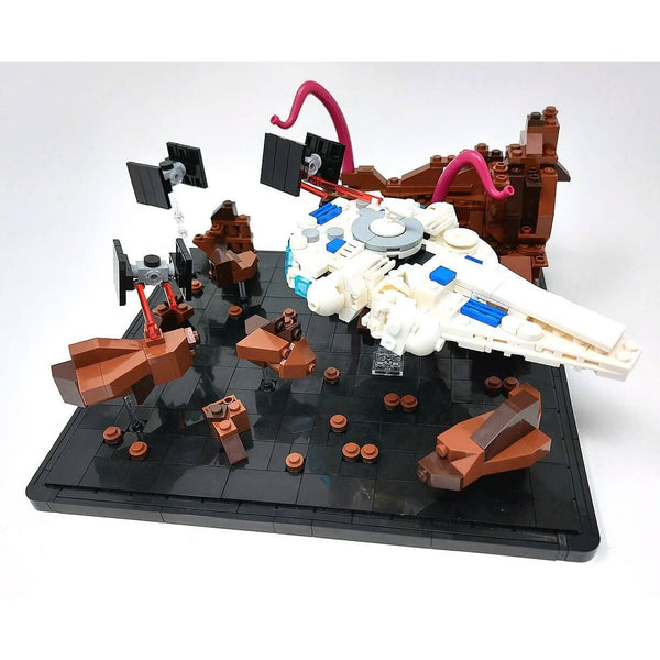 Modbrix 7012 - Kessel Run mit Falke Raumschiff - 711 Bauteile