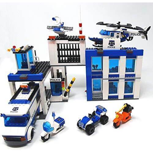 Cogo 4156 - Polizeiwache mit Polizeiauto, Hubschrauber und Motorrad - 857 Bauteile