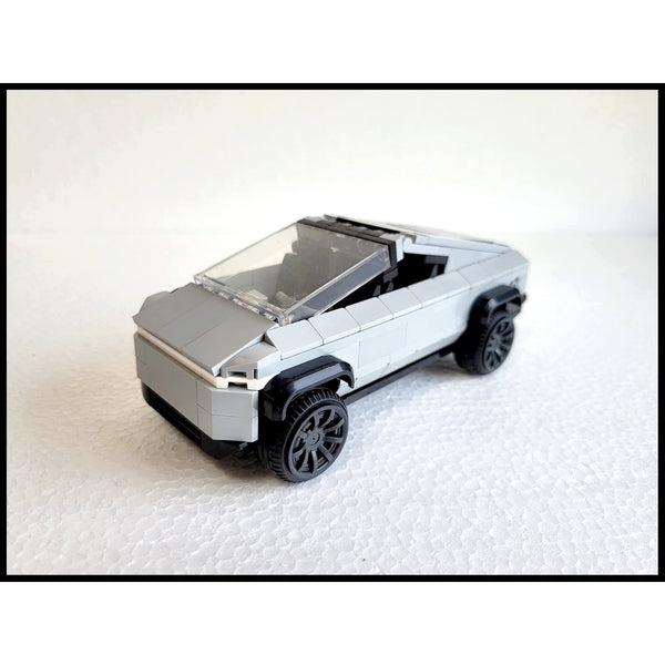 Modbrix 8002 - Cybertruck Modell 2022 inkl. Ladesäule - 318 Klemmbausteine