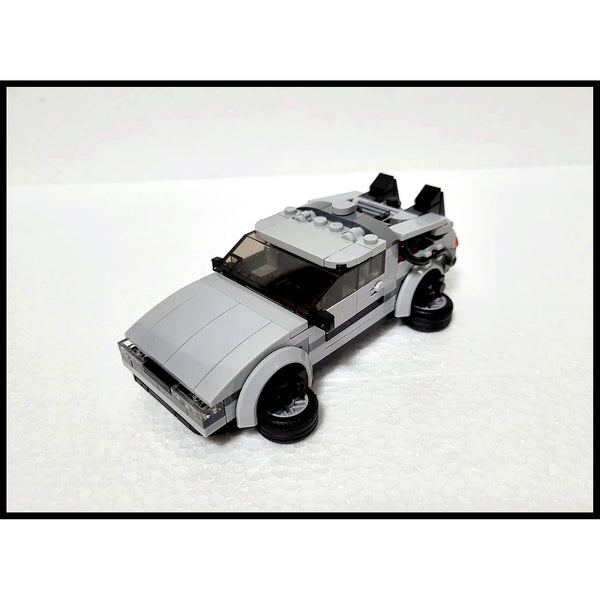 Modbrix 8023 - 1955 Hill Valley Diorama inkl. DMC Zeitmaschine - 368 Klemmbausteine